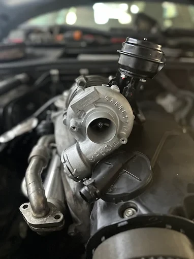 turbosprężarka po regeneracji w warsztacie Auto Serwis Premium Kraków – naprawa turbin